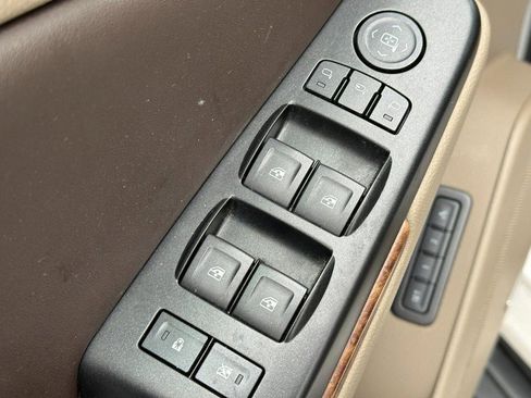 Used 2016 Chevrolet Tahoe LTZ image 19