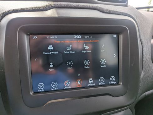 Used 2021 Jeep Renegade Latitude w/ Sun & Sound Group AWD/4WD image 23