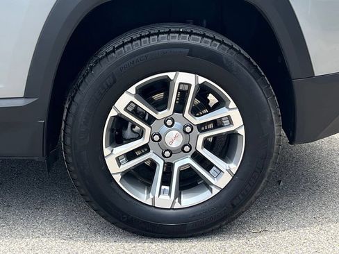 Used 2025 GMC Terrain Elevation AWD/4WD image 11