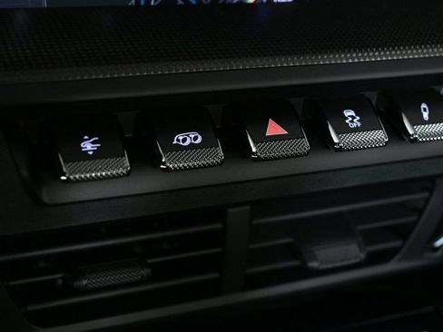 Certified 2025 Porsche 911 Carrera GTS image 25