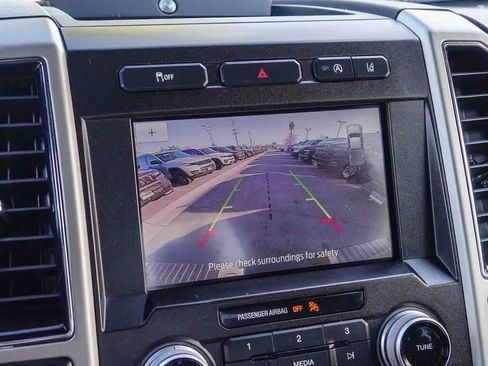 Used 2020 Ford F150 Lariat w/ Equipment Group 502A Luxury image 23