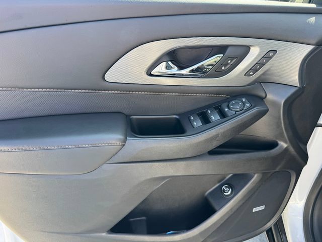 Certified 2020 Chevrolet Traverse Premier w/ Redline Edition FWD image 19