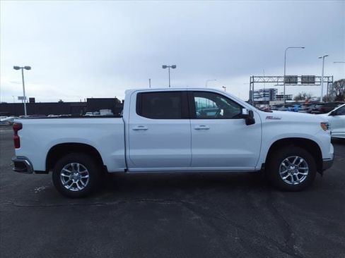 New 2025 Chevrolet Silverado 1500 LT w/ Z71 Off-Road Package image 2