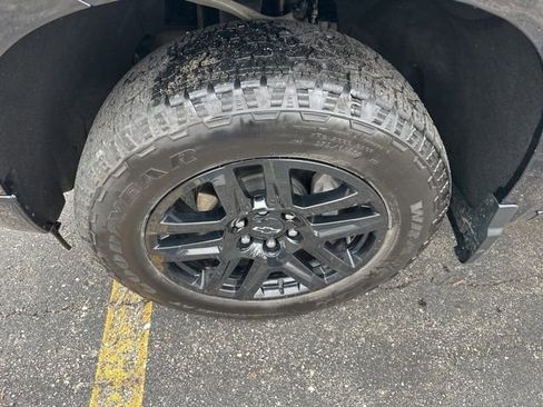 Used 2024 Chevrolet Silverado 1500 RST image 11