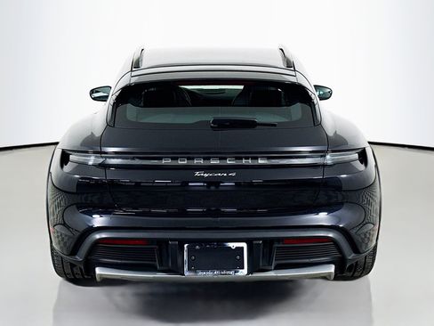 Certified 2024 Porsche Taycan 4 Cross Turismo image 10