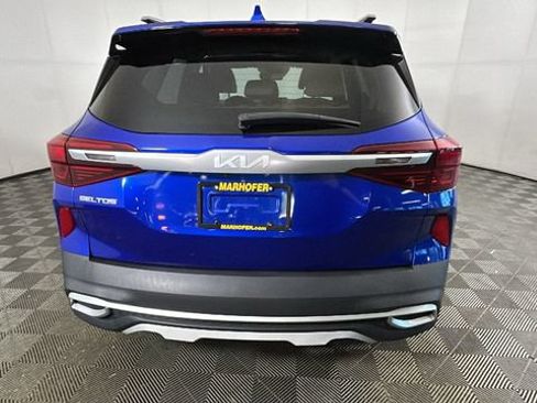 Used 2022 Kia Seltos SX w/ Sunroof Package AWD/4WD image 4