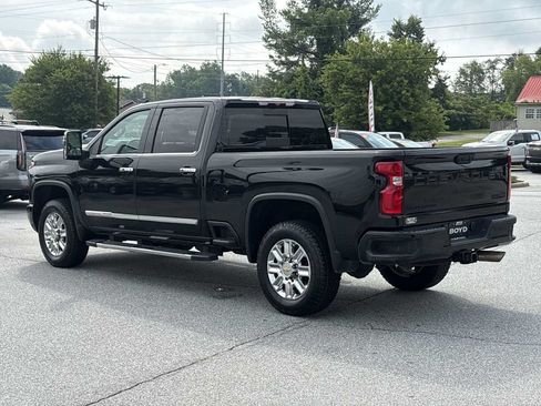 Used 2024 Chevrolet Silverado 2500 High Country w/ LPO, Dark Essentials Package AWD/4WD image 8