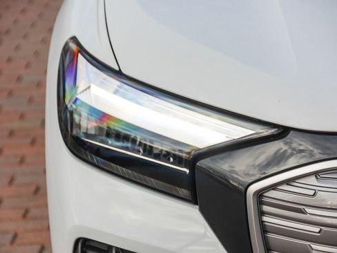 Certified 2023 Audi Q4 e-tron Premium Plus w/ Premium Plus image 12