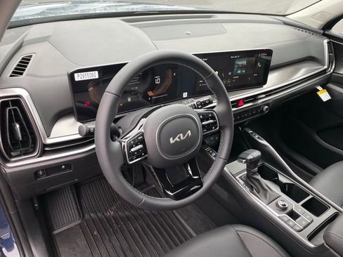 New 2025 Kia Sorento S w/ Panoramic Sunroof Package image 10