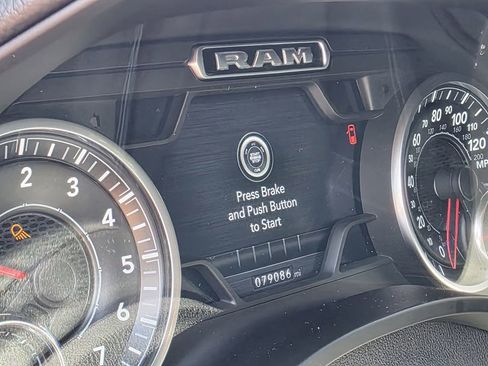Used 2019 RAM 1500 Big Horn RWD image 6