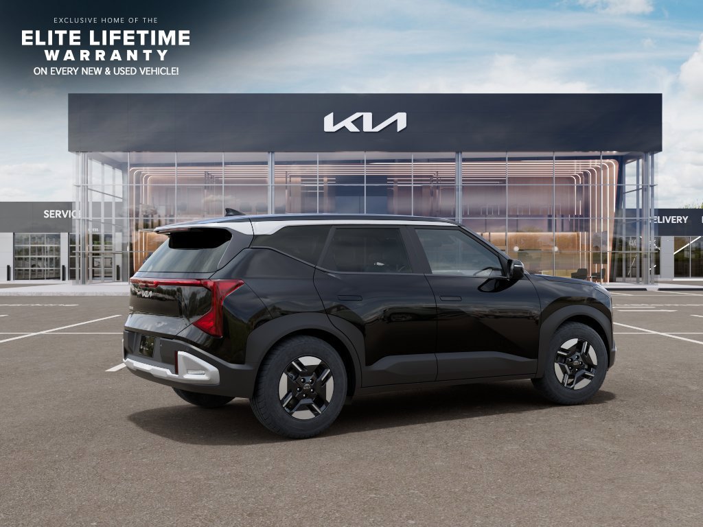 New 2027 Kia Seltos LX FWD image 7