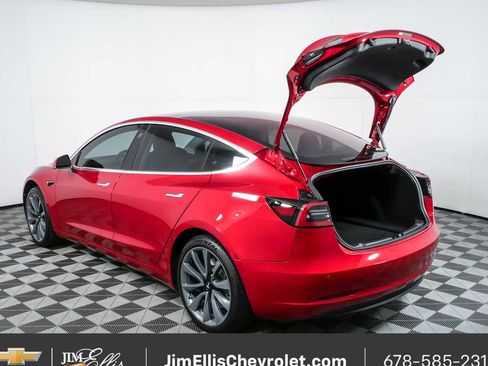 Used 2018 Tesla Model 3 Long Range RWD image 31