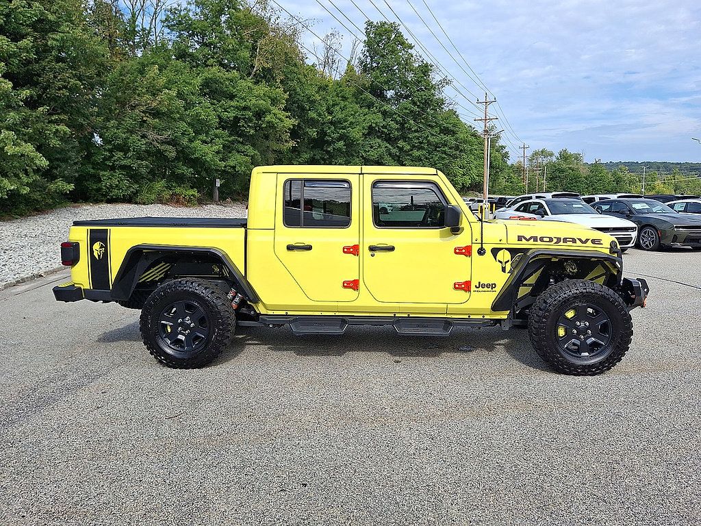 Used 2023 Jeep Gladiator Mojave w/ LED Lighting Group AWD/4WD image 55