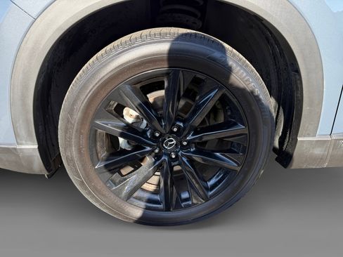 Certified 2021 MAZDA CX-9 Carbon Edition image 9