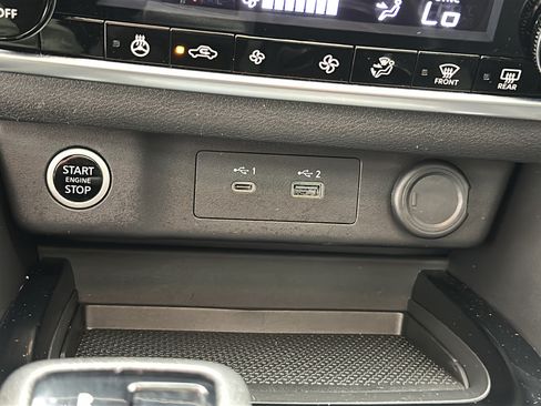 Used 2023 Nissan Rogue SV w/ SV Premium B Package AWD/4WD image 20