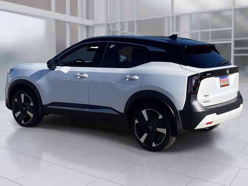 New 2026 Nissan Kicks SR w/ SR Premium Package image 4