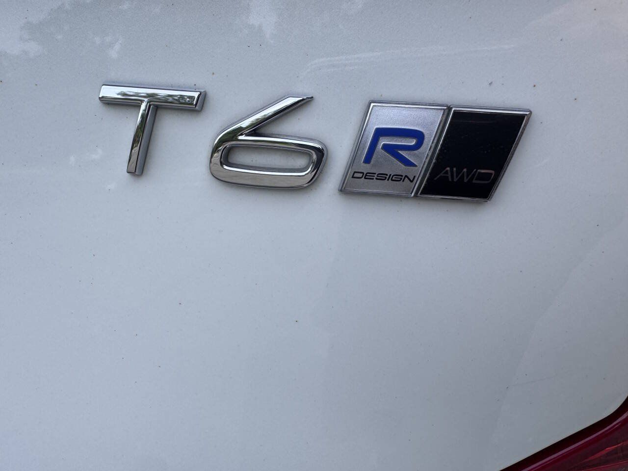 Used 2016 Volvo XC90 T6 R-Design AWD/4WD image 9