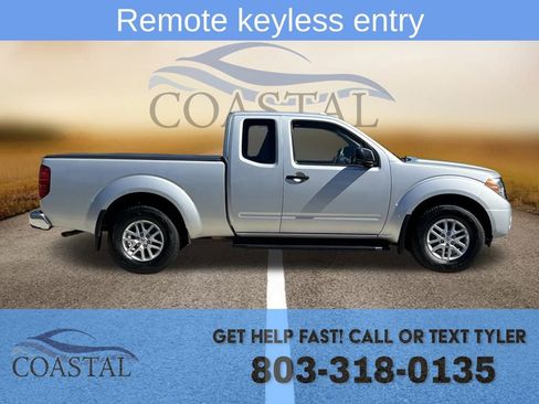 Used 2018 Nissan Frontier SV image 4