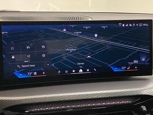 New 2025 BMW 330i xDrive Sedan w/ Convenience Package image 28