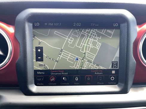 Used 2023 Jeep Gladiator Rubicon AWD/4WD image 14