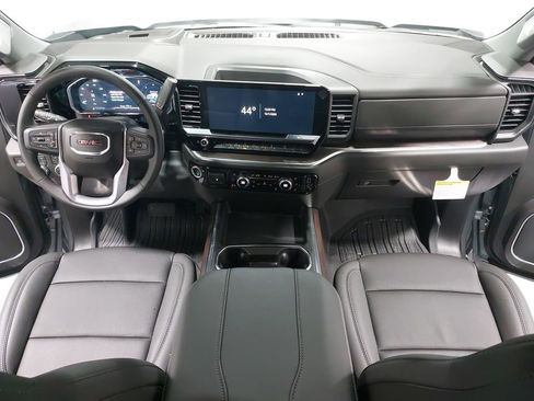 New 2026 GMC Sierra 2500 SLT w/ SLT Premium Package image 9