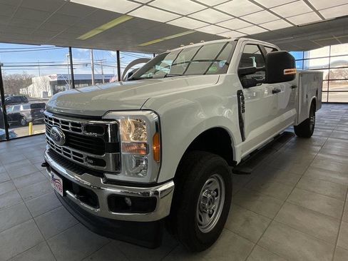 Used 2023 Ford F350 XL w/ Snow Plow Prep Package AWD/4WD image 3