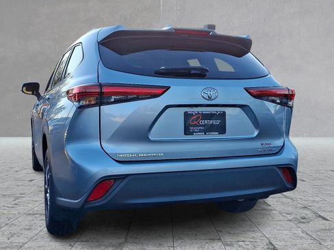 Used 2020 Toyota Highlander XLE image 8