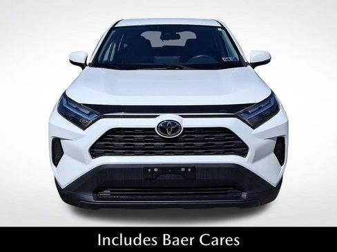 Used 2023 Toyota RAV4 LE AWD/4WD image 2