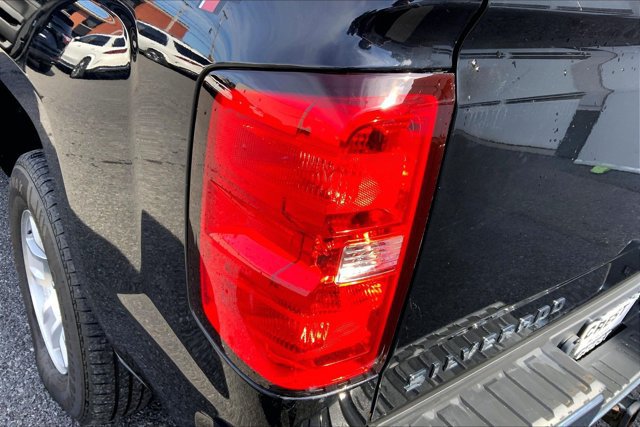 Used 2019 Chevrolet Silverado 1500 LT AWD/4WD image 27