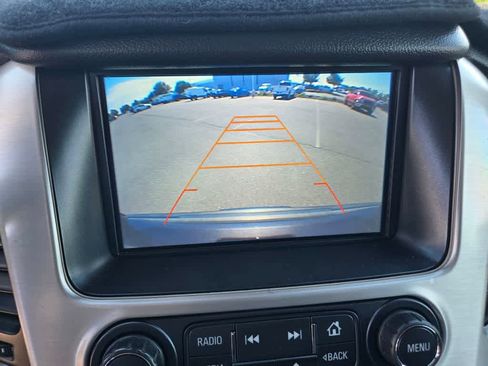 Used 2016 GMC Yukon SLE w/ Convenience Package AWD/4WD image 11