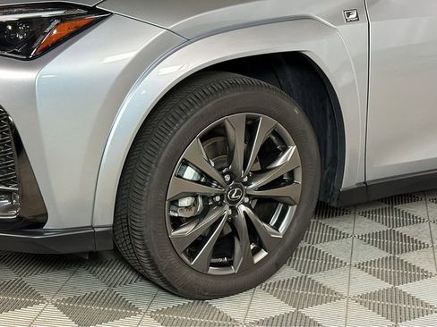 Used 2024 Lexus UX 250h F Sport image 4