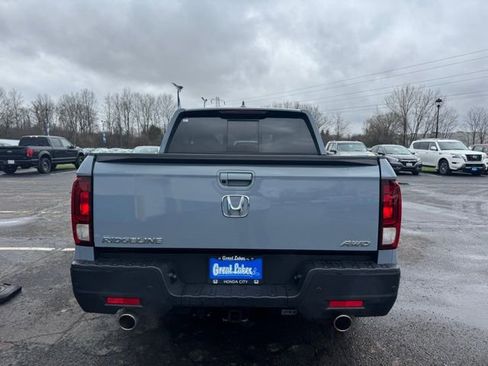 Used 2023 Honda Ridgeline RTL-E image 3