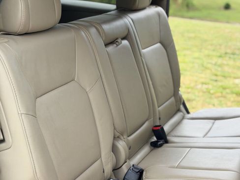 Used 2010 Honda Pilot Touring image 30