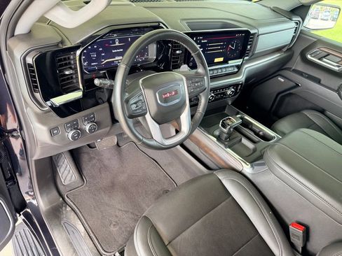 Used 2024 GMC Sierra 1500 SLT w/ SLT Premium Plus Package AWD/4WD image 14