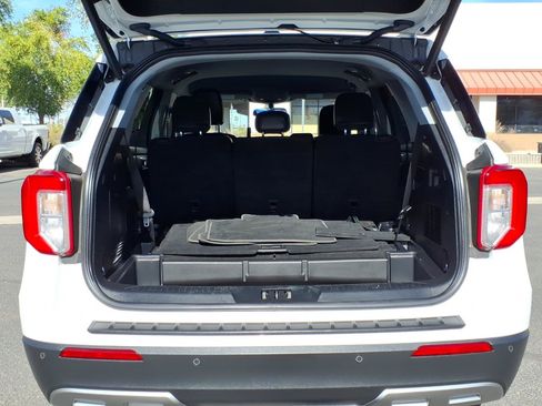 Certified 2023 Ford Explorer XLT w/ Equipment Group 202A RWD image 11