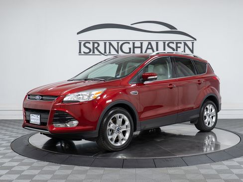 Used 2015 Ford Escape Titanium AWD/4WD image 1