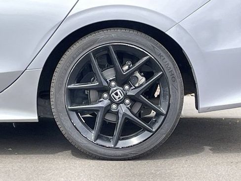 Used 2023 Honda Civic Sport image 19