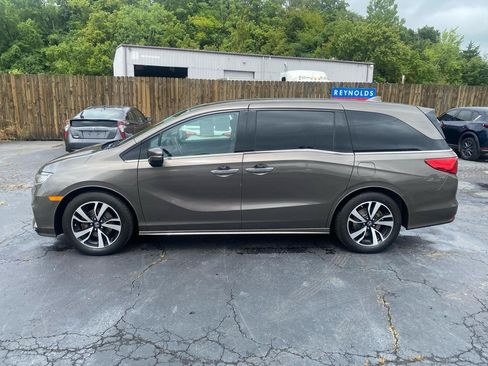 Used 2019 Honda Odyssey Elite image 6