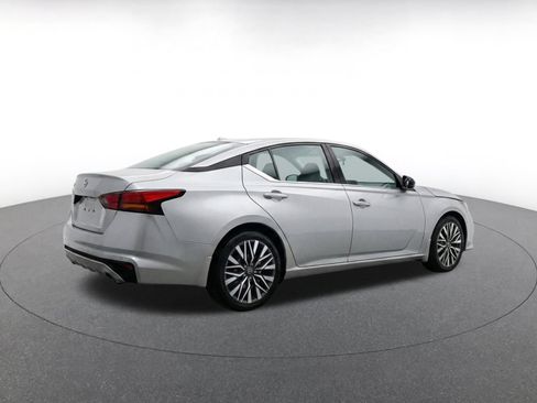 Used 2026 Nissan Altima 2.5 SV FWD image 21