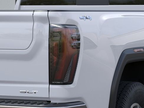 New 2026 GMC Sierra 3500 SLT w/ SLT Convenience Package AWD/4WD image 35