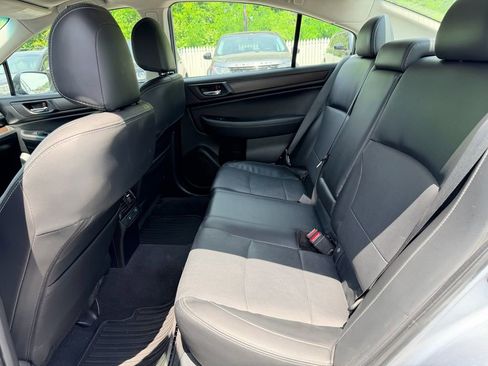 Used 2017 Subaru Legacy 2.5i Limited AWD/4WD image 13