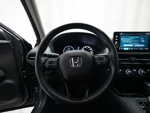 Certified 2024 Honda HR-V EX-L image 4
