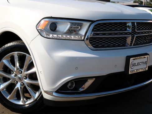 Used 2019 Dodge Durango Citadel w/ Technology Group image 2