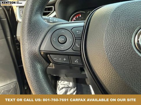 Used 2025 Toyota RAV4 XLE image 20