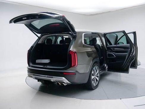 Used 2021 Kia Telluride EX w/ EX Premium Package FWD image 22