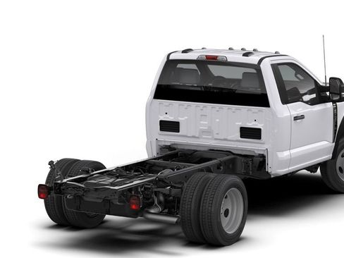 New 2026 Ford F550 4x4 Regular Cab Super Duty image 3