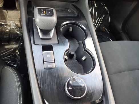 Used 2023 Nissan Rogue S AWD/4WD image 15