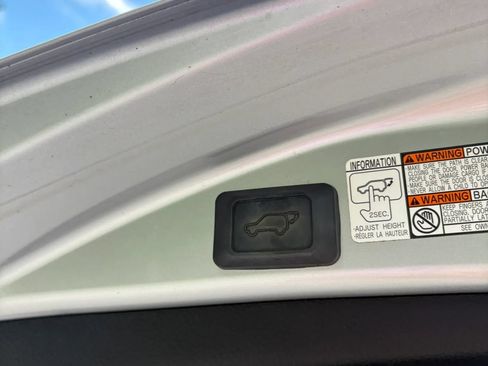 Used 2015 Toyota RAV4 Limited w/ Outdoor Package FWD image 35