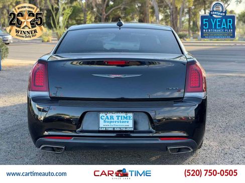 Used 2021 Chrysler 300 S RWD image 4