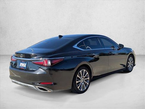 Used 2020 Lexus ES 350 w/ Luxury Package image 5